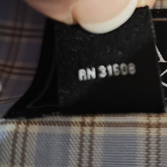 Jos. A. Bank Traveler Button-Down Dress Shirt Light Blue Size XXL - Picture 5 of 5